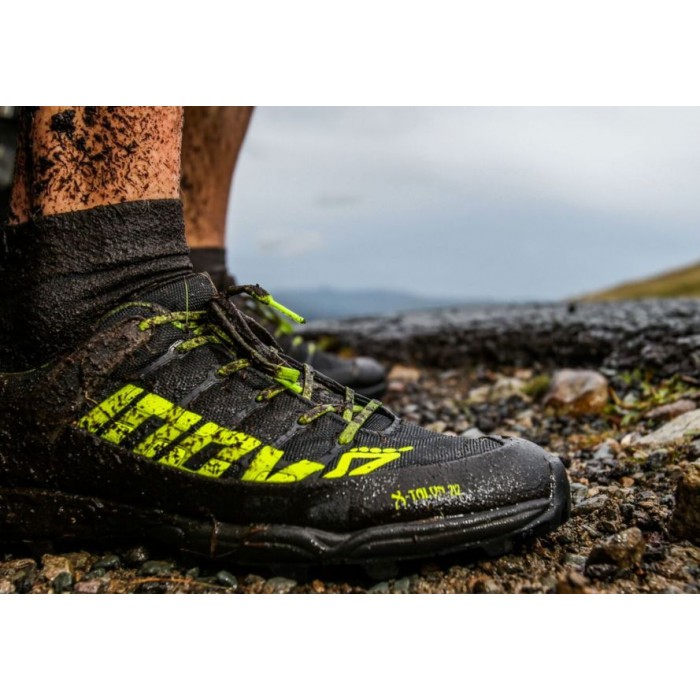 INOV8 X-Talon 212 Trail Running Shoes