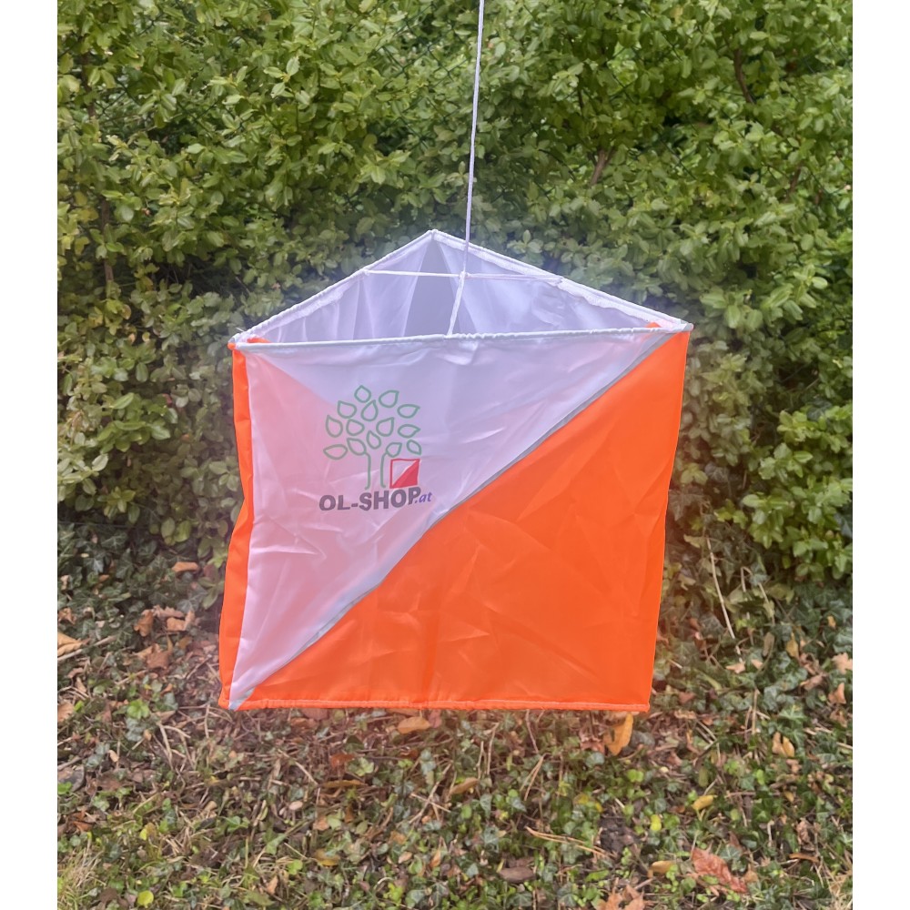 Orienteering Flag reflective 30x30cm (10 Pieces)